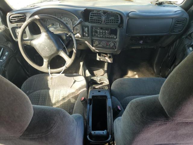Photo 8 from auction – 2001 CHEVROLET BLAZER with VIN 1GNCS13W012128782