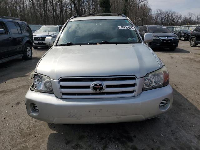 Снимка 5 от търг – 2004 TOYOTA HIGHLANDER с VIN JTEDP21A540005504