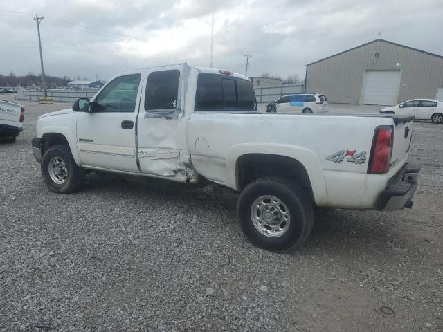 Photo 2 from auction – 2005 CHEVROLET SILVERADO with VIN 1GCHK29U75E164810