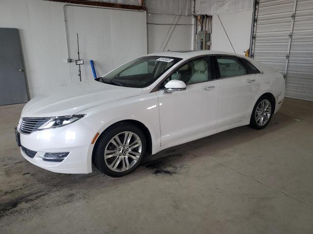 LINCOLN MKZ 2016 with VIN 3LN6L2G9XGR613444 - Photo from auction