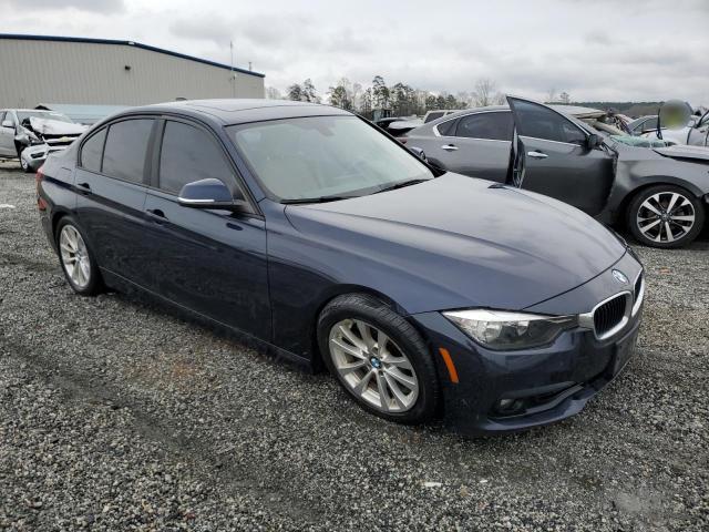 Photo 4 from auction – 2017 BMW 320 XI with VIN WBA8E5G51HNU41229