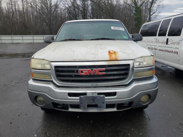 Снимка 5 от търг – 2003 GMC NEW SIERRA с VIN 2GTEK19V431180936