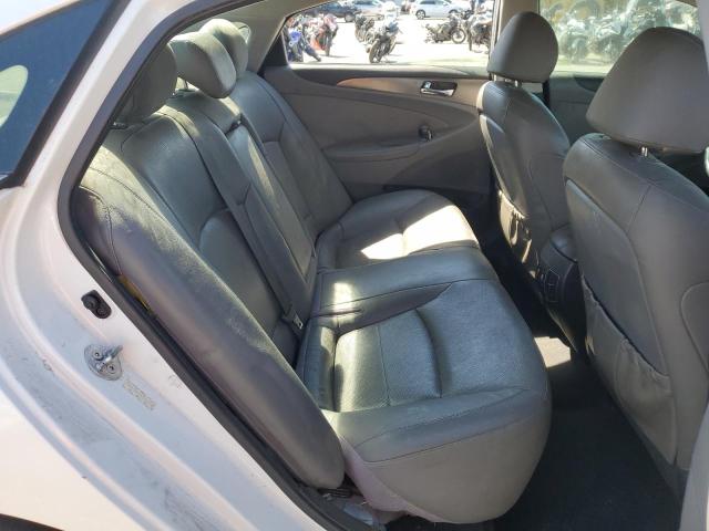 Photo 10 from auction – 2012 HYUNDAI SONATA HYB with VIN KMHEC4A47CA031021