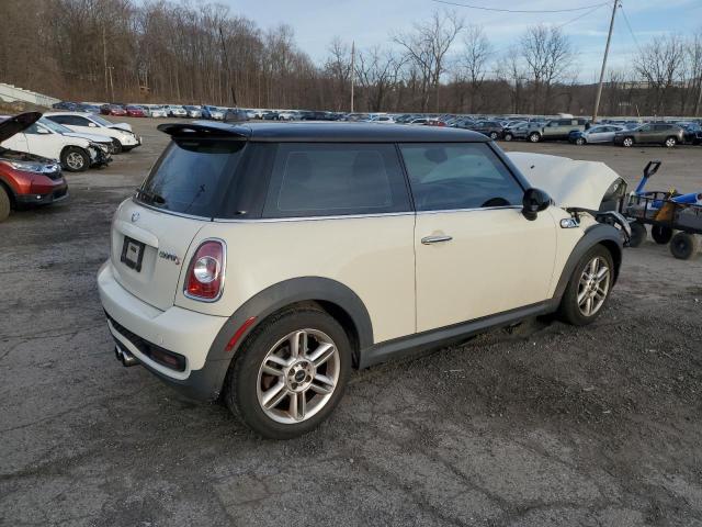 Снимка 3 от търг – 2011 MINI COOPER S с VIN WMWSV3C54BTY14010