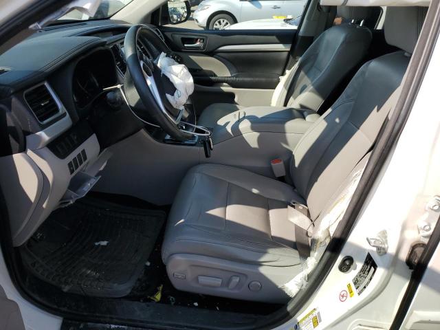 Photo 7 from auction – 2016 TOYOTA HIGHLANDER with VIN 5TDJKRFH1GS233599