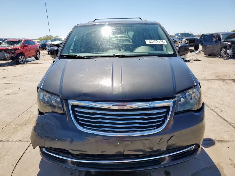 Photo 5 from auction – 2011 CHRYSLER TOWN & COU with VIN 2A4RR5DG3BR780273