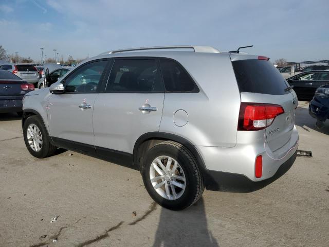 Photo 2 from auction – 2015 KIA SORENTO LX with VIN 5XYKT3A67FG560928