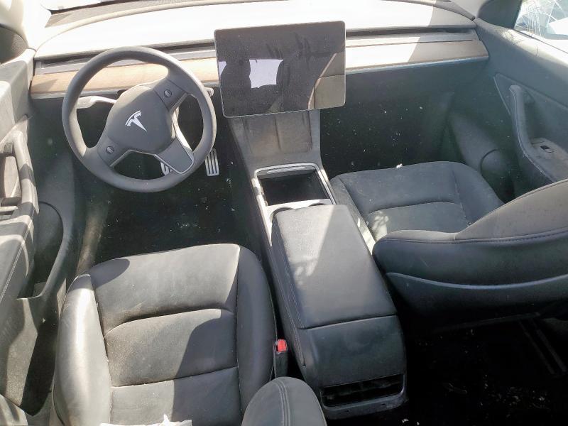 Photo 8 from auction – 2022 TESLA MODEL Y with VIN 7SAYGDEF2NF454149