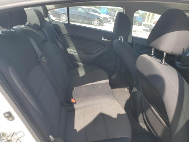 Photo 10 from auction – 2018 KIA FORTE LX with VIN 3KPFL4A78JE210892