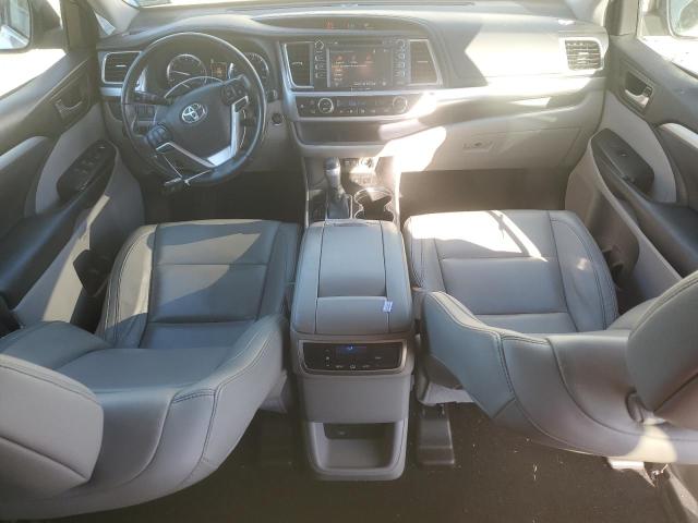 Zdjęcie 8 z aukcji – 2018 TOYOTA HIGHLANDER z VIN 5TDJZRFH9JS539808