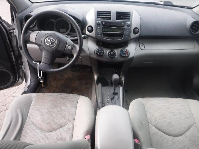 Photo 8 from auction – 2009 TOYOTA RAV4 with VIN JTMBF35V395007280