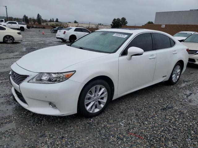 Zdjęcie 1 z aukcji – 2013 LEXUS ES 300H z VIN JTHBW1GG0D2031922