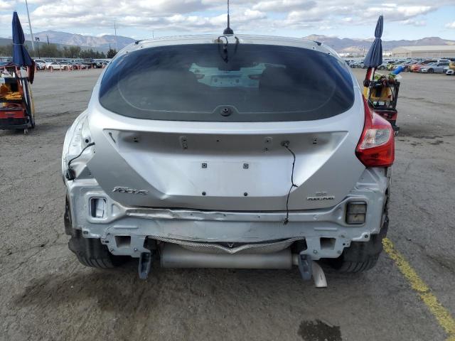 Снимка 6 от търг – 2014 FORD FOCUS SE с VIN 1FADP3K23EL463601
