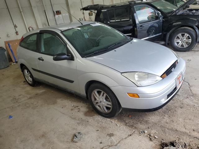 Photo 4 from auction – 2000 FORD FOCUS ZX3 with VIN 3FAFP3134YR222929
