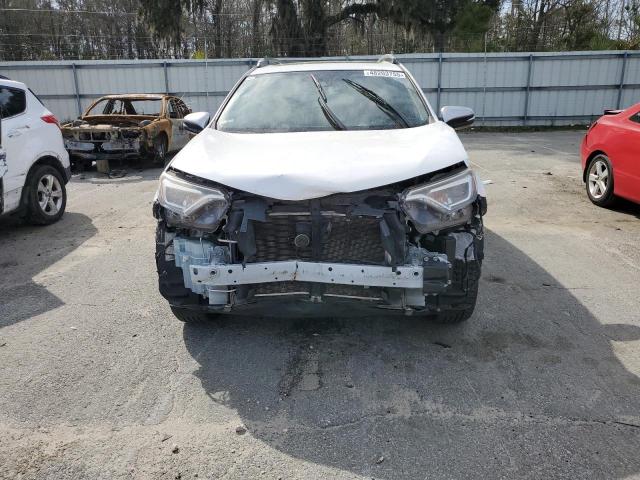 Photo 5 from auction – 2018 TOYOTA RAV4 SE with VIN 2T3JFREV3JW706033