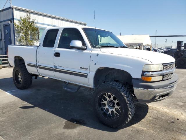 Photo 4 from auction – 2001 CHEVROLET SILVERADO with VIN 2GCEC19TX11103884