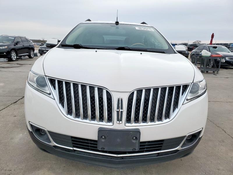 Photo 5 from auction – 2015 LINCOLN MKX with VIN 2LMDJ6JK6FBL22795