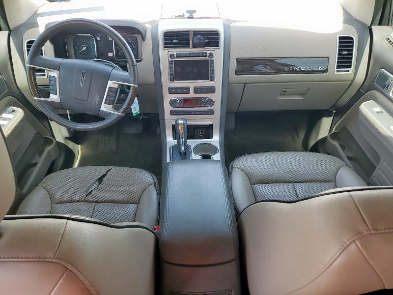 Photo 8 from auction – 2010 LINCOLN MKX with VIN 2LMDJ6JC5ABJ15185
