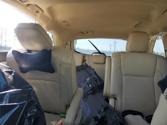 Photo 10 from auction – 2018 TOYOTA HIGHLANDER with VIN 5TDKZRFH5JS542628