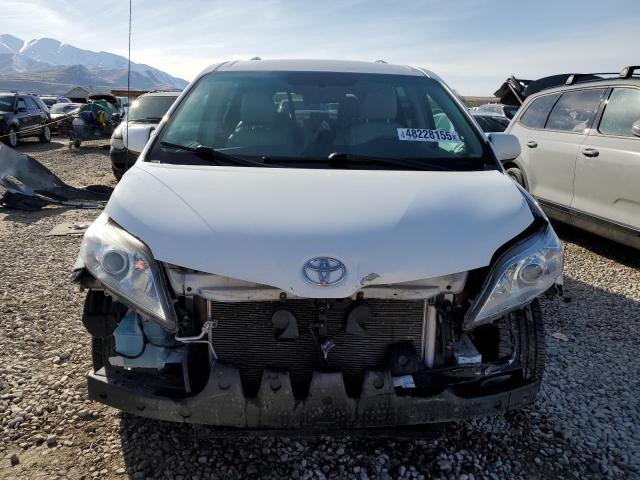Photo 5 from auction – 2014 TOYOTA SIENNA LE with VIN 5TDKK3DC7ES407665