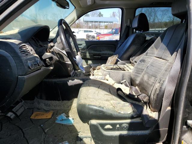 Photo 7 from auction – 2007 CHEVROLET SUBURBAN K with VIN 3GNFK16367G212717