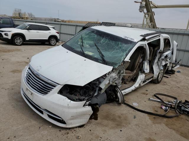 CHRYSLER TOWN & COU 2015 with VIN 2C4RC1BG2FR645021 - Photo from auction