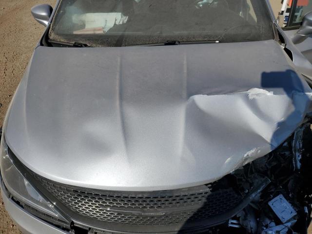 Photo 12 from auction – 2018 CHRYSLER PACIFICA T with VIN 2C4RC1BG2JR174805