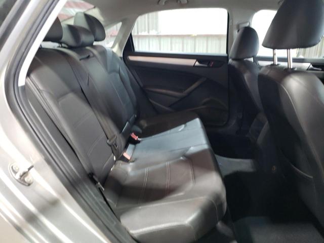 Photo 10 from auction – 2012 VOLKSWAGEN PASSAT SE with VIN 1VWBP7A37CC047810