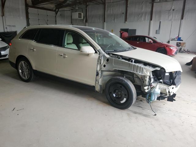 Photo 4 from auction – 2015 LINCOLN MKT with VIN 2LMHJ5AT6FBL03801