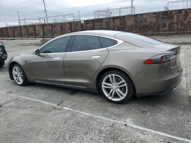 Photo 2 from auction – 2015 TESLA MODEL S 70 with VIN 5YJSA1S27FF086203