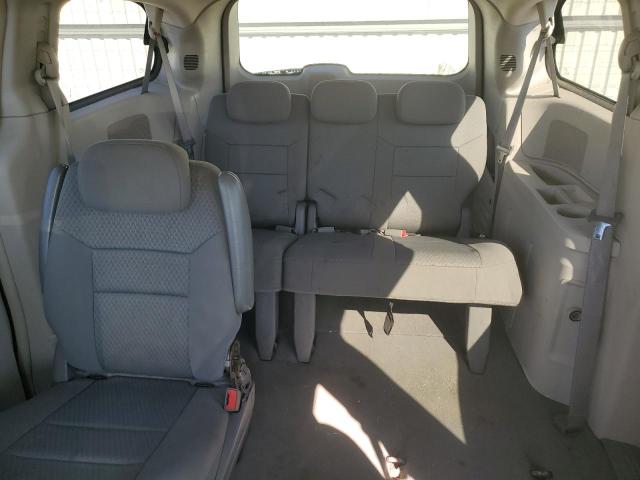Photo 10 from auction – 2010 CHRYSLER TOWN & COU with VIN 2A4RR2D17AR423526