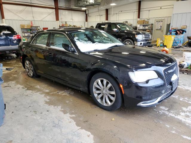 Photo 4 from auction – 2018 CHRYSLER 300 TOURIN with VIN 2C3CCARG2JH292262