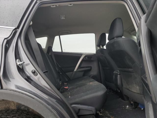 Photo 11 from auction – 2018 TOYOTA RAV4 LE with VIN 2T3BFREV1JW776795