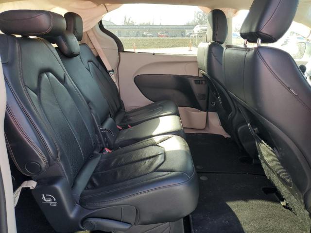Снимка 11 от търг – 2019 CHRYSLER PACIFICA T с VIN 2C4RC1BG6KR733001