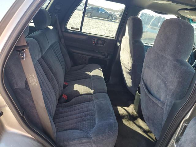Photo 11 from auction – 2001 CHEVROLET BLAZER with VIN 1GNCS13W012128782