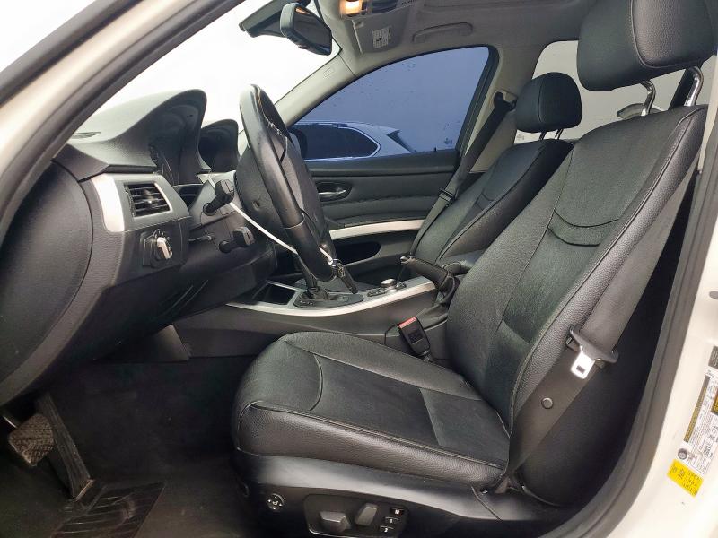 Photo 7 from auction – 2011 BMW 328 I SULE with VIN WBAPH5G52BNM80602