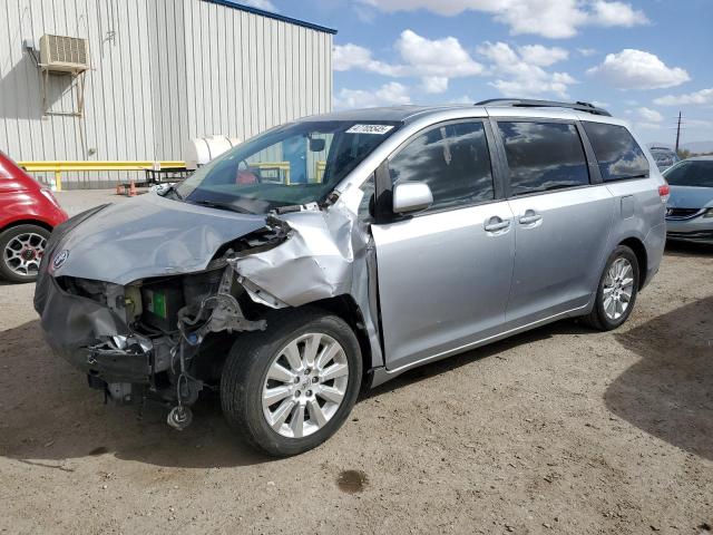 TOYOTA SIENNA XLE 2013 with VIN 5TDDK3DCXDS054586 - Photo from auction