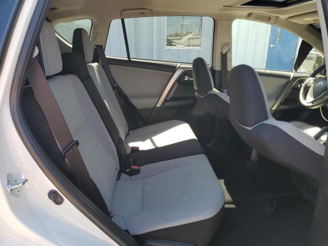 Photo 11 from auction – 2017 TOYOTA RAV4 XLE with VIN JTMWFREV8HJ110155
