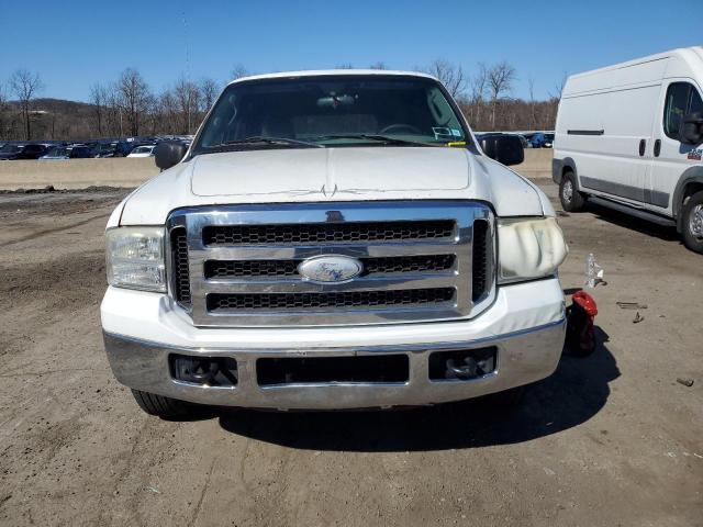 Снимка 5 от търг – 2005 FORD EXCURSION с VIN 1FMNU40L35EB61749