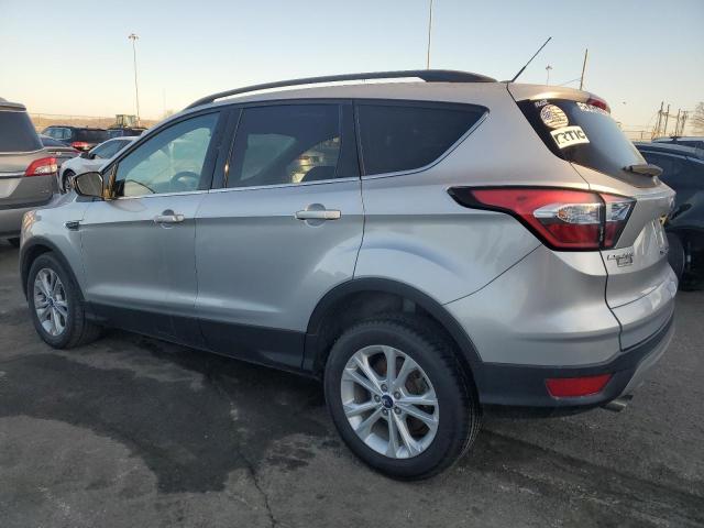 Photo 2 from auction – 2017 FORD ESCAPE SE with VIN 1FMCU9GDXHUC63823