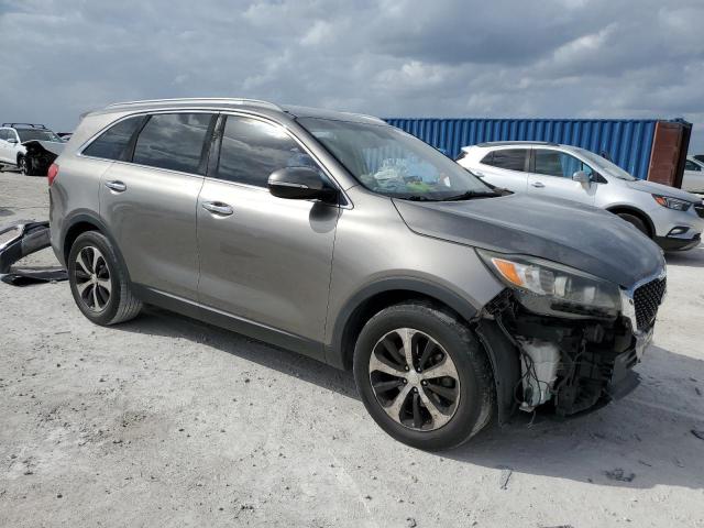 Photo 4 from auction – 2016 KIA SORENTO EX with VIN 5XYPH4A53GG072467