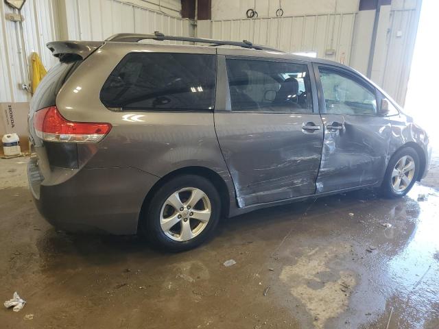 Photo 3 from auction – 2011 TOYOTA SIENNA LE with VIN 5TDKK3DC2BS145016