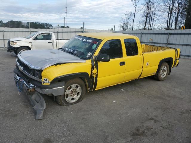 CHEVROLET SILVERADO 2004 with VIN 1GCEC19V34E353391 - Photo from auction