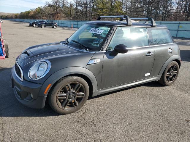 MINI COOPER S 2012 with VIN WMWSV3C57CTY19588 - Photo from auction