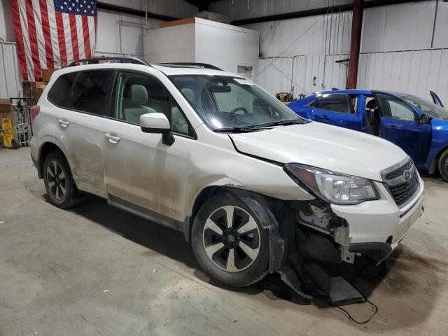 Photo 4 from auction – 2017 SUBARU FORESTER 2 with VIN JF2SJAECXHH522552