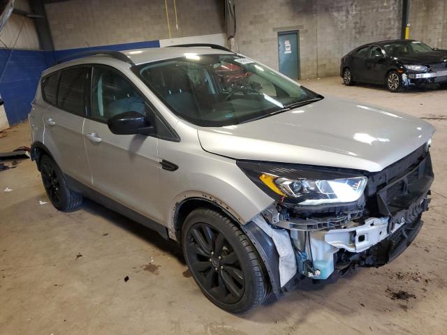Photo 4 from auction – 2018 FORD ESCAPE SE with VIN 1FMCU9GD6JUD12263