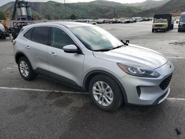 Photo 4 from auction – 2020 FORD ESCAPE SE with VIN 1FMCU0G64LUA35323