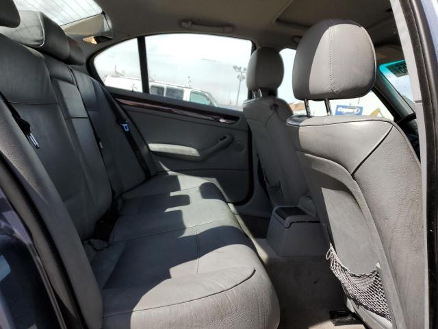 Photo 10 from auction – 2004 BMW 330 XI with VIN WBAEW53484PG11634
