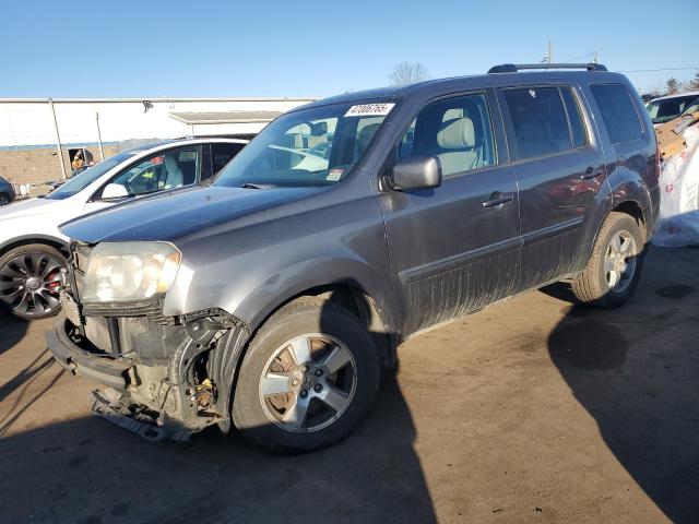 HONDA PILOT EXL 2011 with VIN 5FNYF4H55BB046419 - Photo from auction