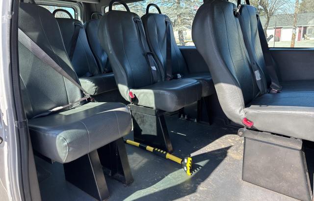 Photo 6 from auction – 2013 FORD ECONOLINE with VIN 1FTNE2EW7DDB17878